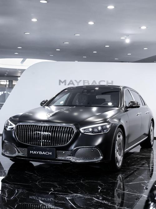 深圳49岚图汽车的售后服务让用户无忧出行，迈巴赫未来的豪华车趋势